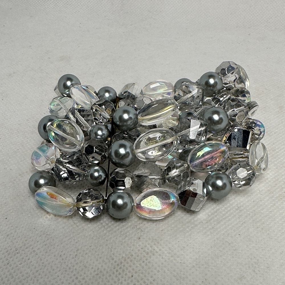 Chico’s Gray & Clear Beaded Stretch Bracelet – One Size - Picture 2 of 2
